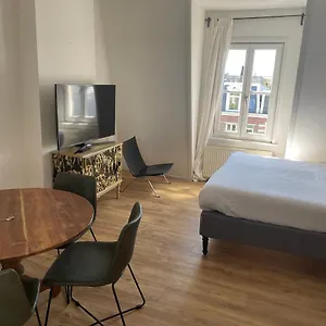 https://cozy-pijp-apartment-amsterdam.utrechthotels.net